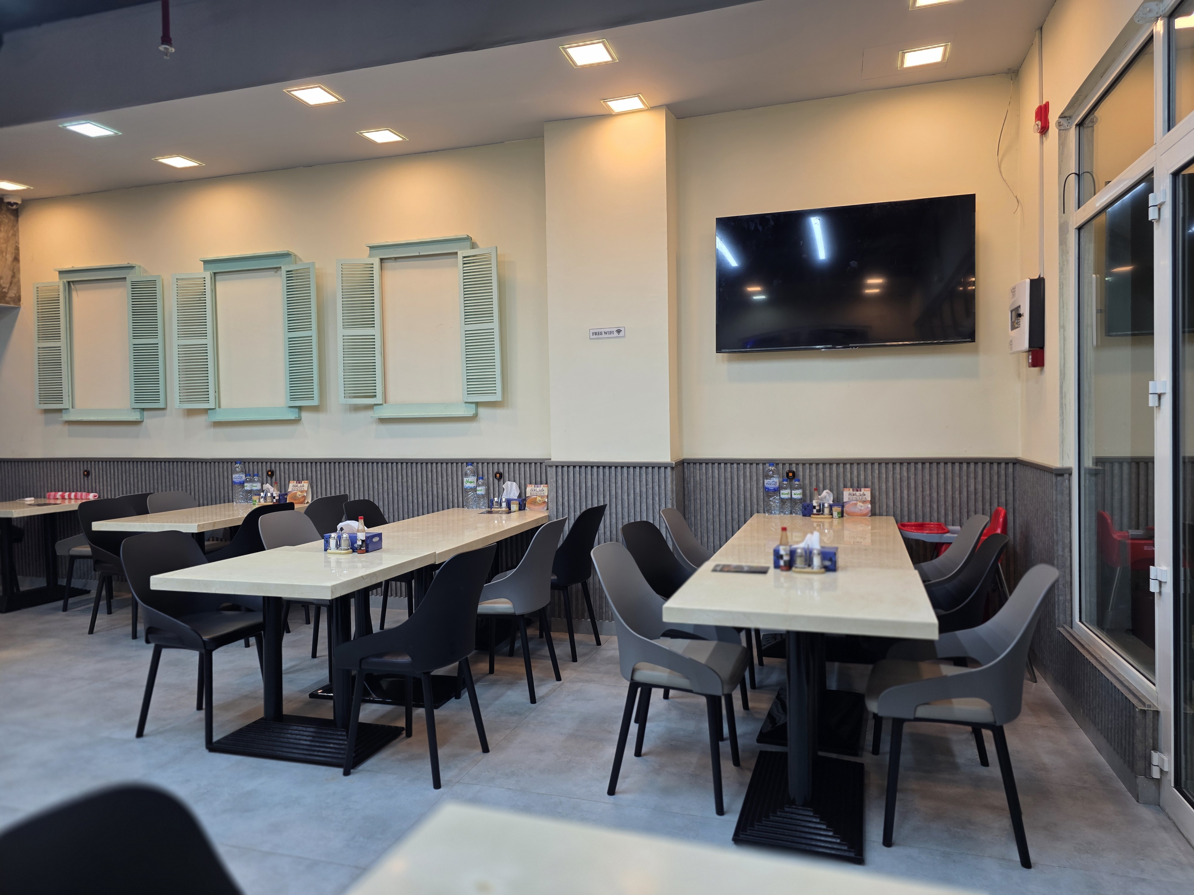 Yalla Al Mandi Gallery